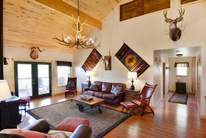 Bandera Lodge